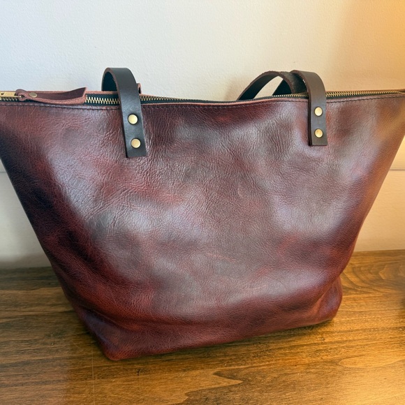 Portland Leather Goods- Large Tote in Lava - Picture 8 of 12